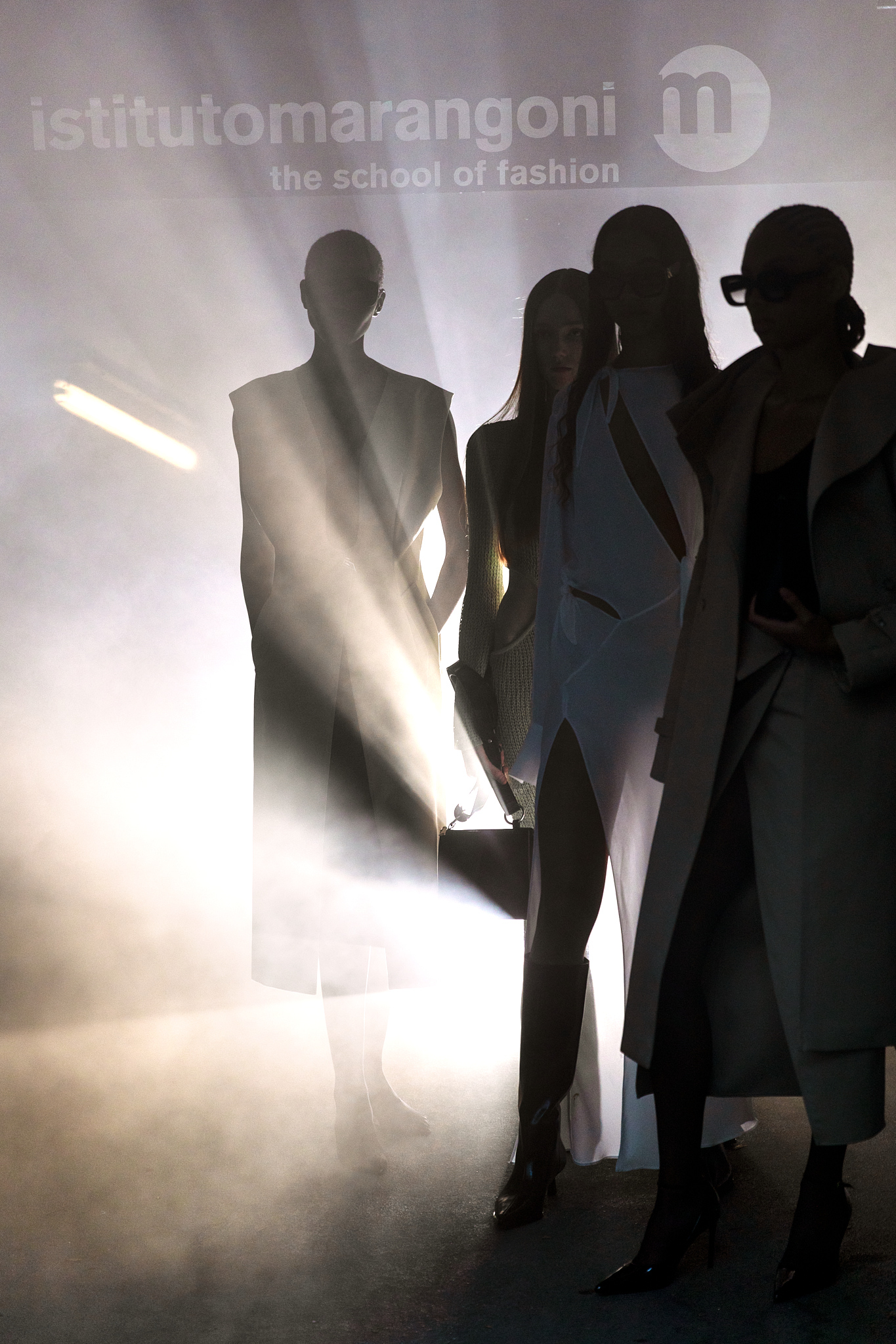 Penguinsatthedisco_Fashion_1_11
