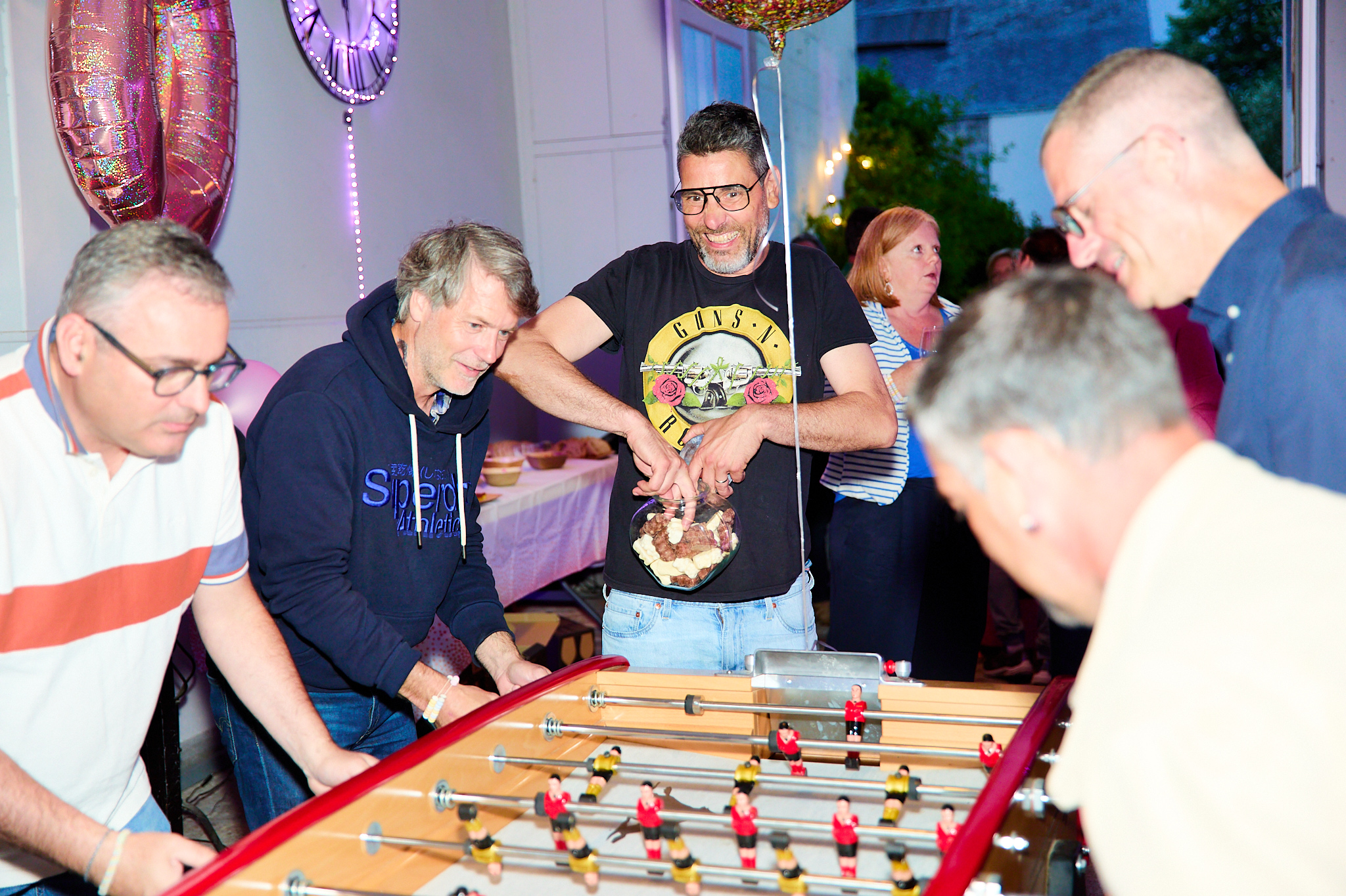 Penguinsatthedisco_Party_1_28