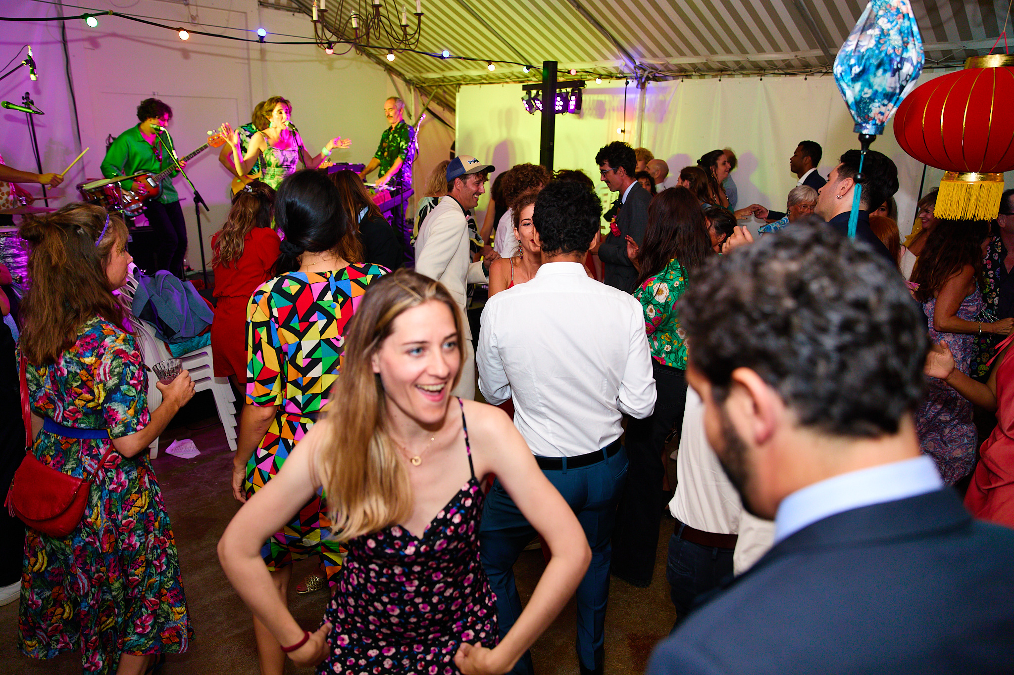 Penguinsatthedisco_Wedding_3_83