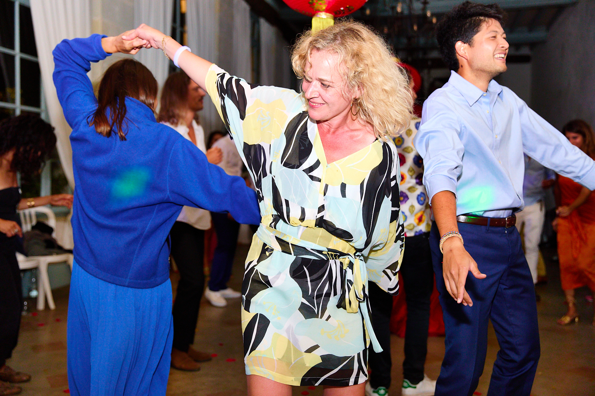 Penguinsatthedisco_Wedding_3_99